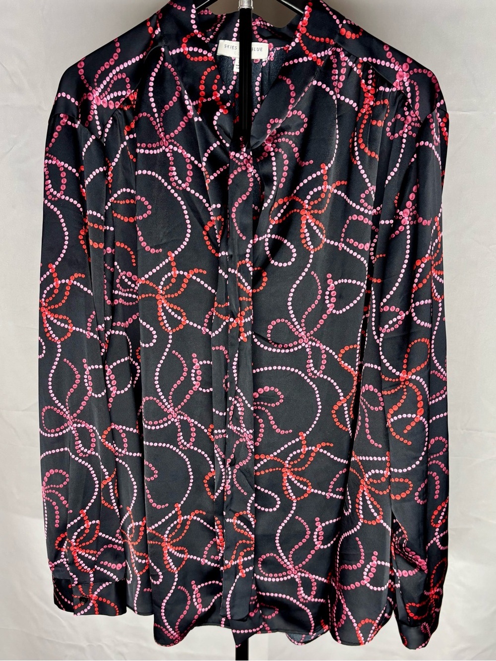 Skies Are Blue Black Shirt Blouse w/Pink & Red Bead-Loop Print plus size